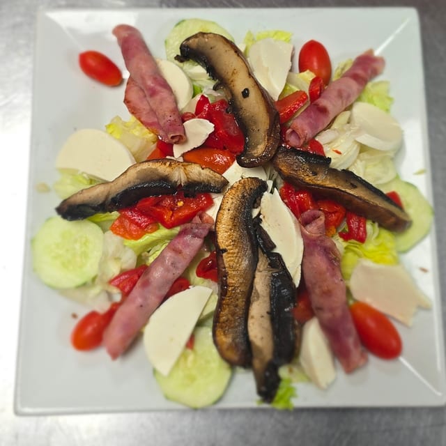 Zio's Salad.