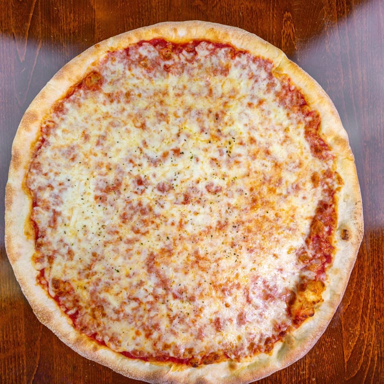 Fresh Salads: Crisp, Colorful, Delicious Options